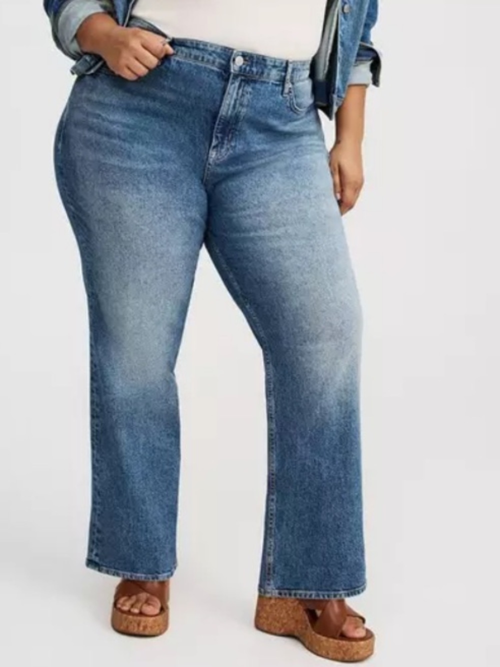 Torrid High-Rise Straight Leg Jeans Women’s Size 24 Stretch Denim Medium Blue